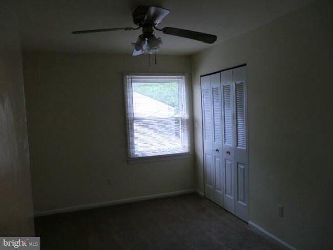 Foto del edificio - 8707 Brightwood Dr