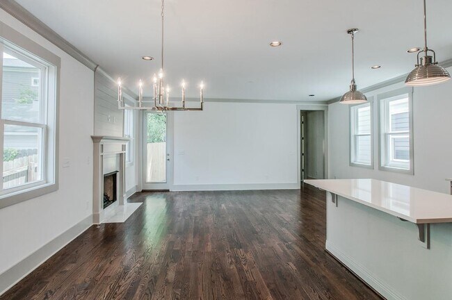 Foto del edificio - 503 Acklen Park Dr