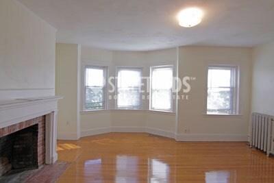 Foto principal - 163 Summer St