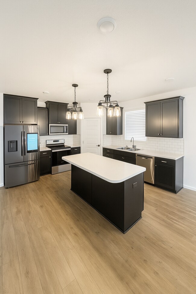 Foto del edificio - MOVE IN READY! Welcome Home! 3 bed/2 bath ...