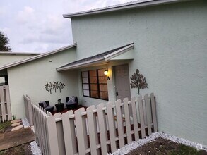 Building Photo - 431 Jupiter Lakes Blvd