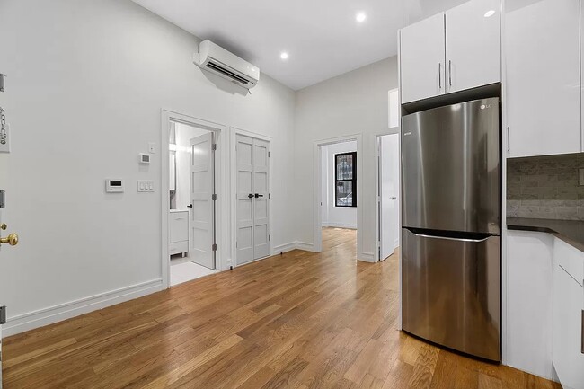 Building Photo - 309 East 92nd Street
