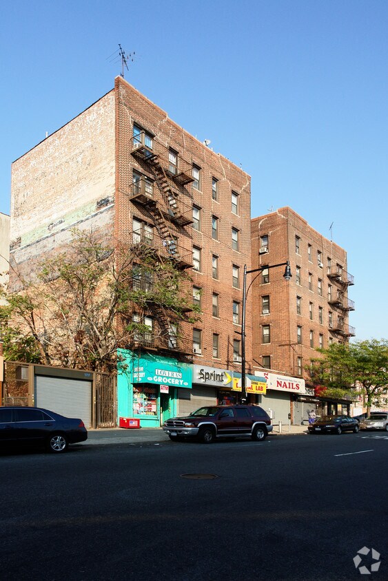 Foto del edificio - 286 Sullivan Place