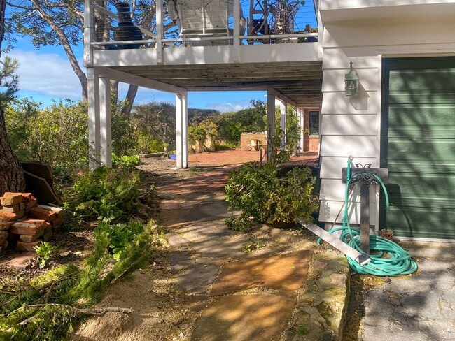 Building Photo - Studio with Carmel Hill Views - Available ...