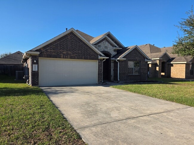 Building Photo - 19115 Shire Horse Blvd