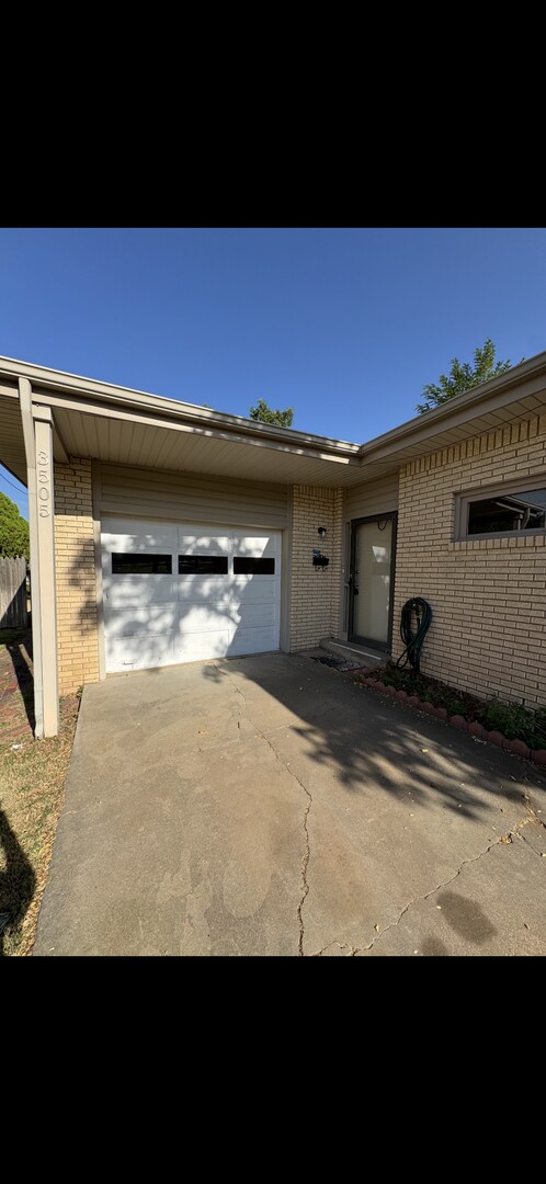 Foto del edificio - Adorable home in Paramount!!! 3/1/1 CH/A
