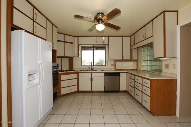 Foto del edificio - Unique 4 Bed/2 Bath Home in South Scottsdale