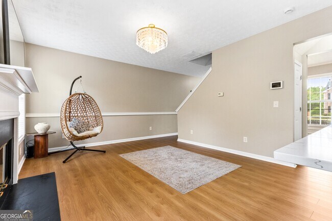 Building Photo - 898 Clairidge Elm Trail SW