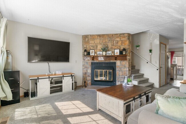 Foto del edificio - 10715 Foxwood Ct