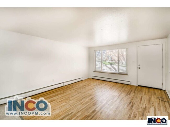 Building Photo - Cute 2 bedroom 1 bath in Littleton!