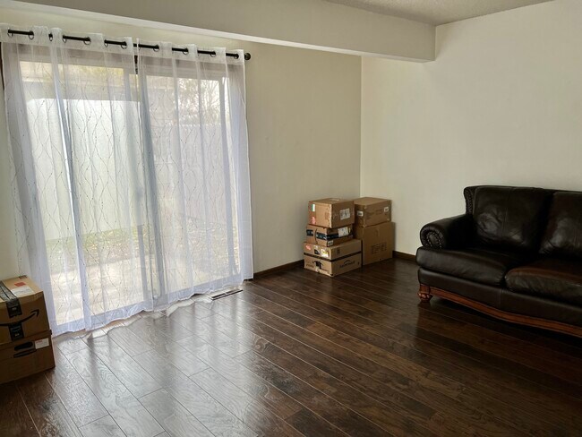 Foto del edificio - 603 E 16th St