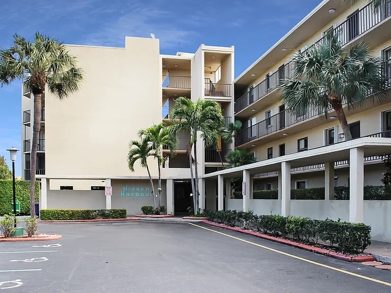 Photo - 890 Federal Hwy (Lantana, FL)