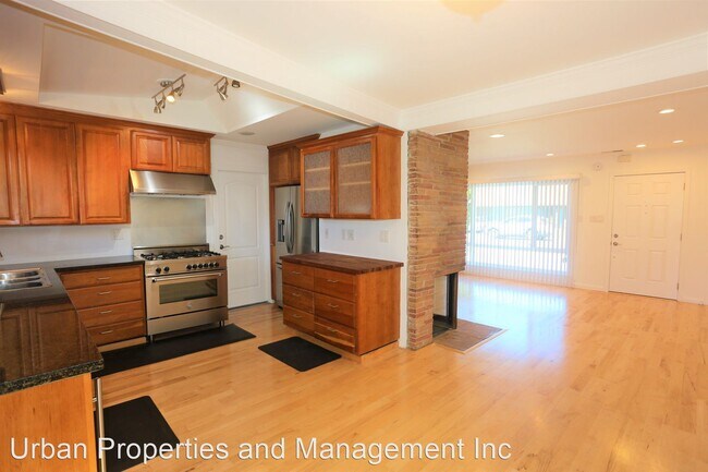 Building Photo - 3 br, 2 bath House - 3730 Branson Drive