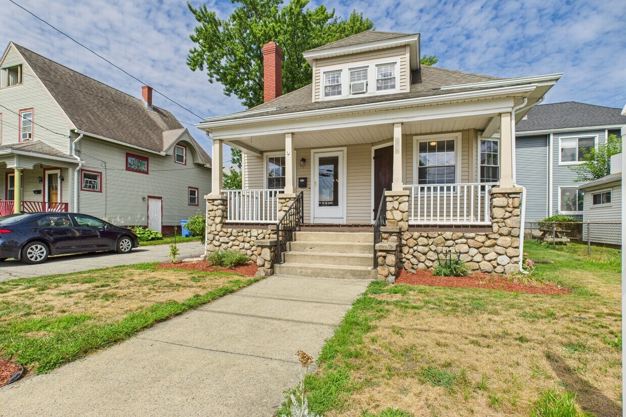 Foto principal - 575 Pontiac Ave