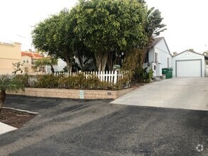 Building Photo - 2937 Carlsbad Blvd