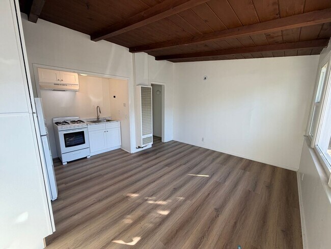 Foto del edificio - 12333 Havelock Ave