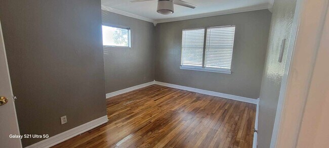 Foto del edificio - 7150 Ilex St