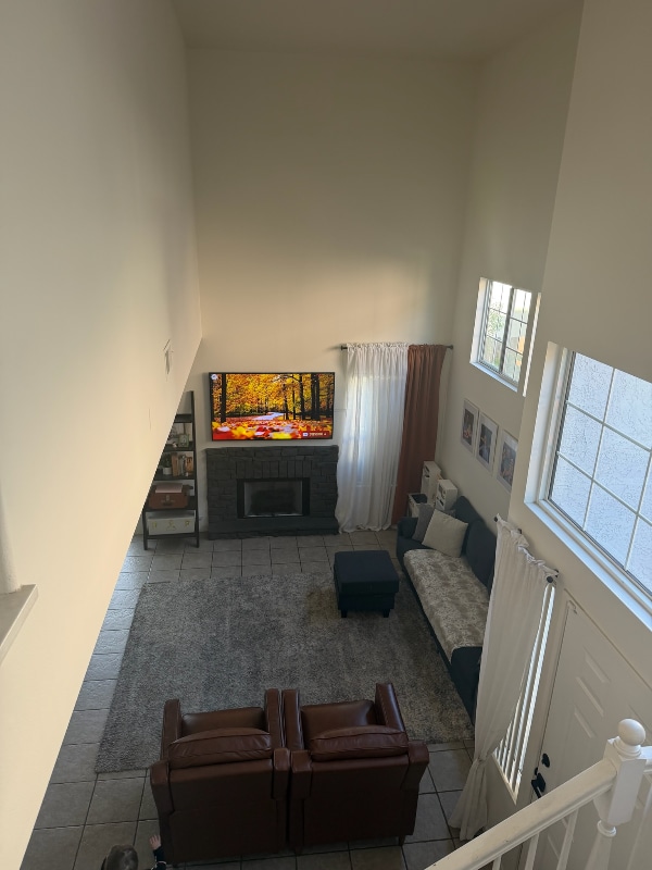 Building Photo - 2406 Maravilla Way