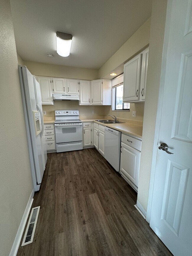 Foto del edificio - 605-607 West 15th st