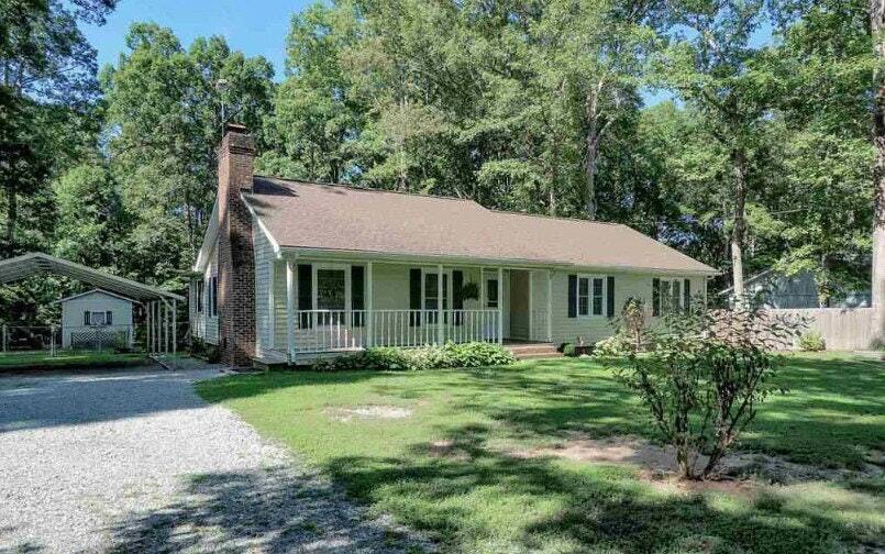 Foto principal - 912 Snow Hill Rd