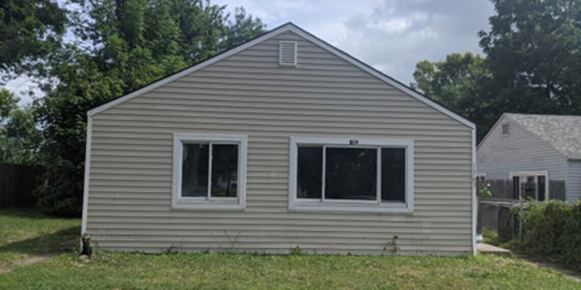Primary Photo - 1343 Wabash Ave