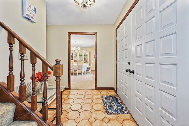 Building Photo - 522 Springfield Rd