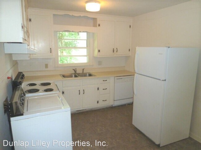 Building Photo - 4 br, 2 bath House - 322 Brooks Street