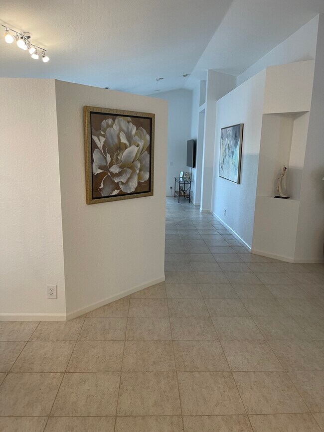 Building Photo - 9558 Cherry Blossom Terrace