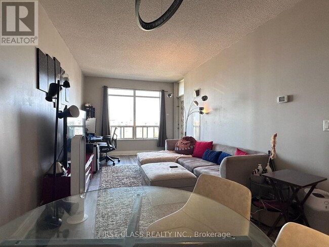 Building Photo - 51-LPH51 Saddlecreek Dr