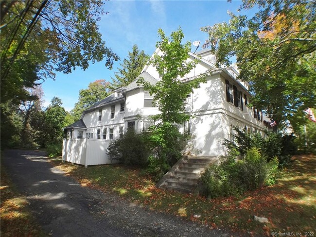 Building Photo - 82 West St