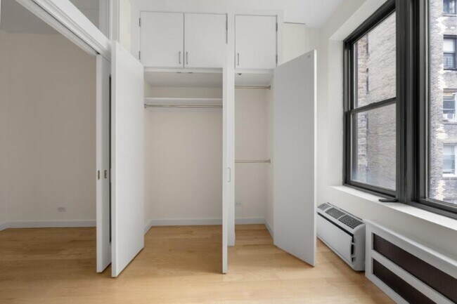Building Photo - 1 bedroom in New York NY 10024