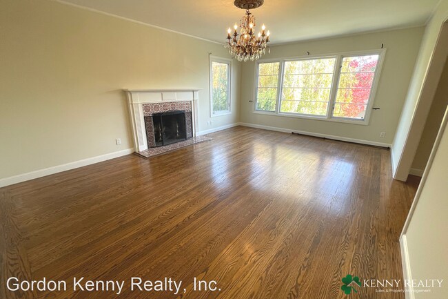 Foto del edificio - 3 br, 2 bath House - 198 Sycamore St