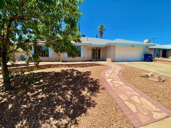 Building Photo - 6729 Villa Hermosa Dr