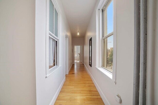 Foto del edificio - 1415 Washington St