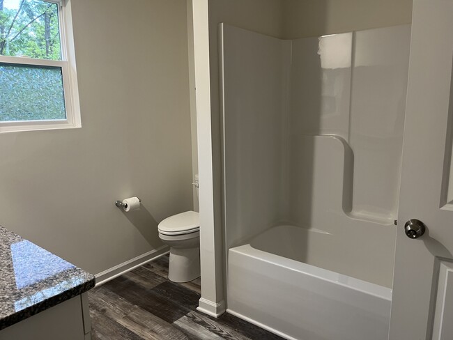 Primary Bathroom - 715 2nd Street Pl SW