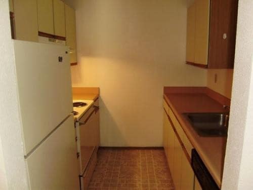 Building Photo - 2 bedroom in Seattle WA 98105