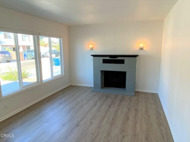 Building Photo - 344 Melrose Dr