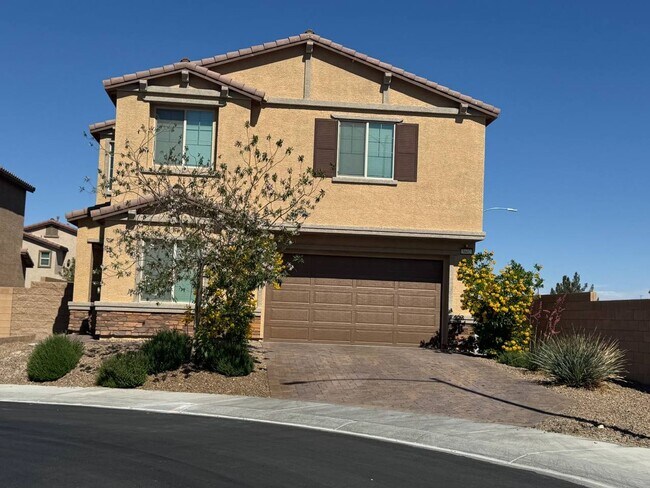 Foto del edificio - ** COMING SOON ** Spacious 4-Bedroom North Las Vegas Home with Loft, Open Floor Plan & Modern Kit...