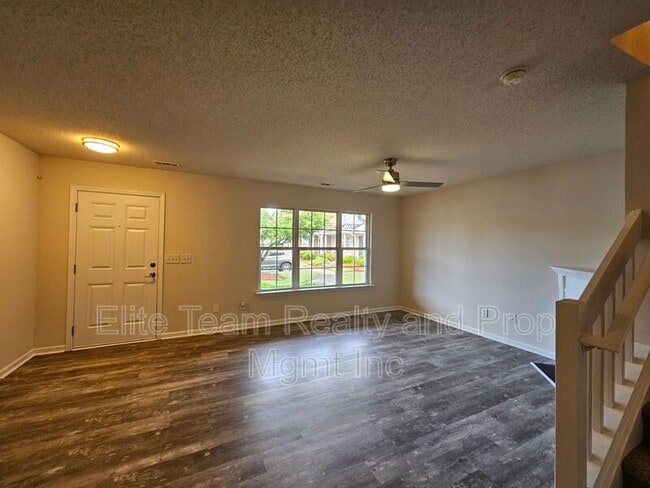 Building Photo - 12340 Honey Hill Lane