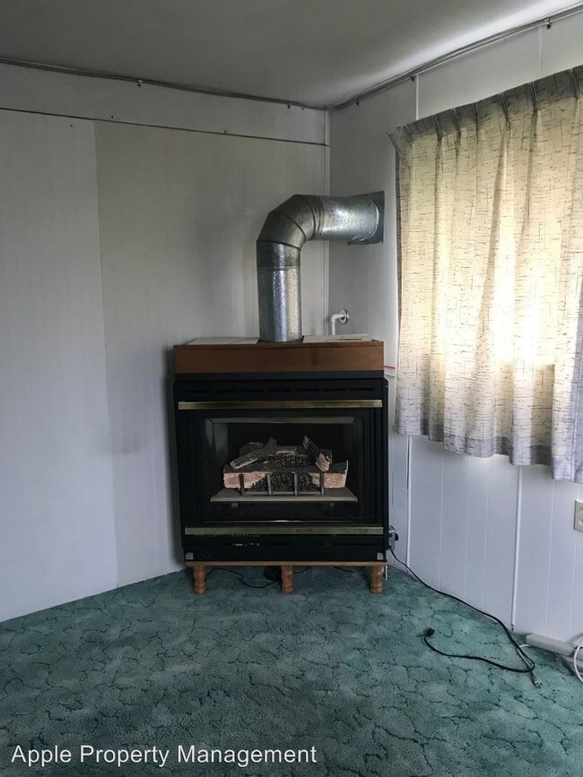 Foto del edificio - 1 br, 1 bath House - 8610 26th Ave. NW