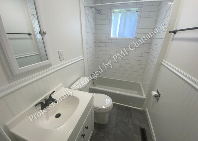 Building Photo - !!Get 1/2 OFF Your First Month!!