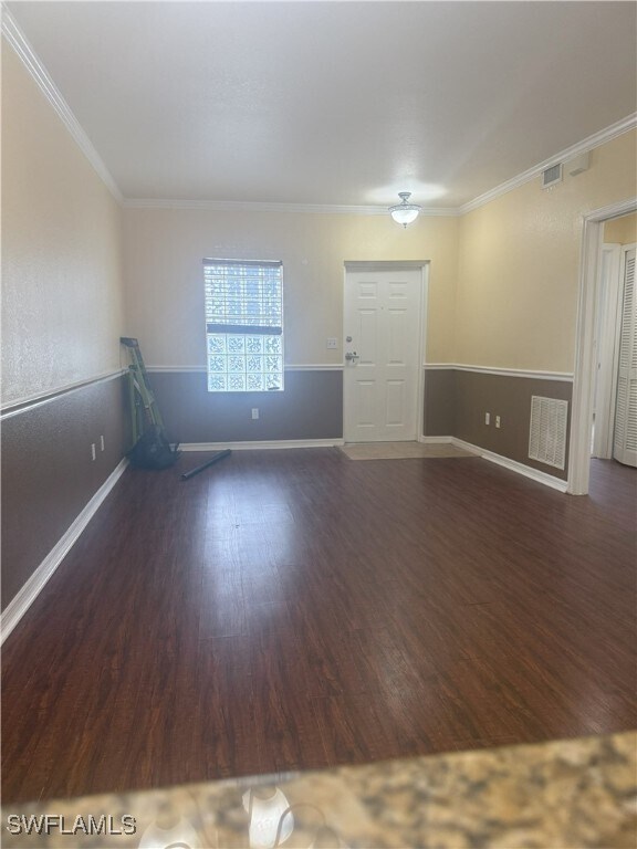 Foto del edificio - 8423 Bernwood Cove Loop