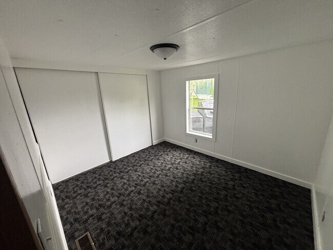 Foto del edificio - 972 E Sunnyview Rd