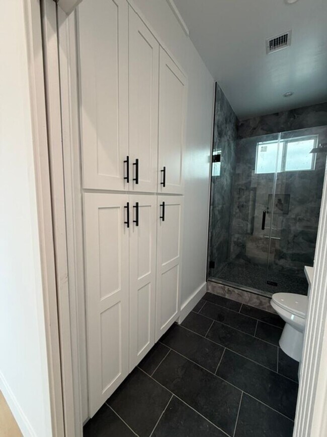 Foto del edificio - Modern 1BR/1BA New Build house in North Inglewood