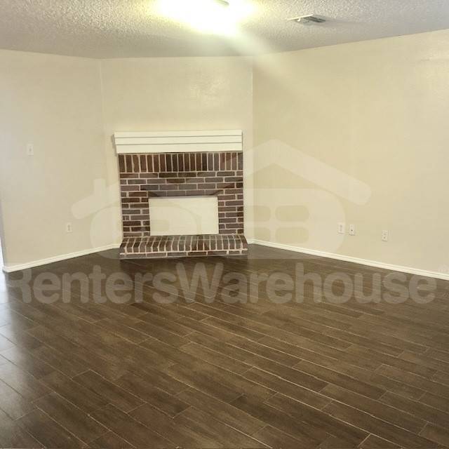 Building Photo - Lease to own option - 50% off one month lease