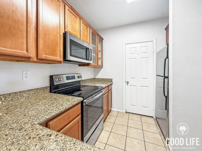 Building Photo - Bright 2BR/2BA Condo with Balcony, Garage & Resort-Style Amenities in Carmel Valley!