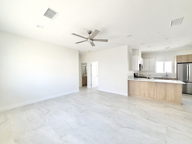 Building Photo - 68162-68162 Modalo Rd
