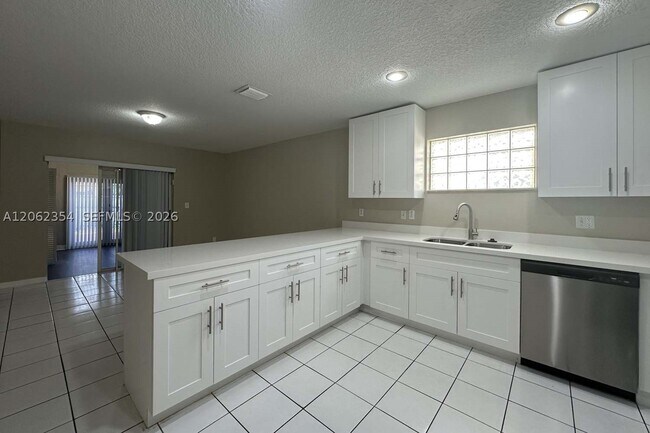 Building Photo - 8301 NW 194th Terrace