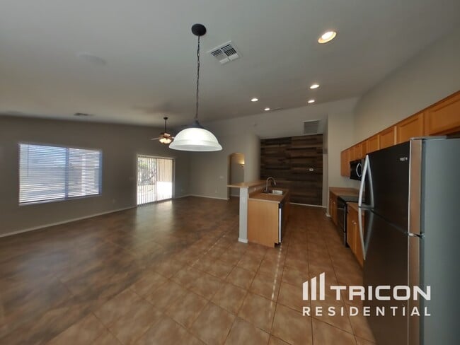 Foto del edificio - 561 W Angus Road San Tan Valley AZ