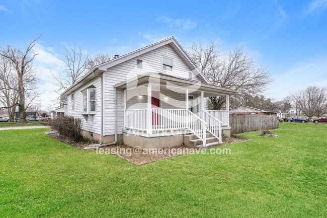 Foto del edificio - 8967 Cam Dr